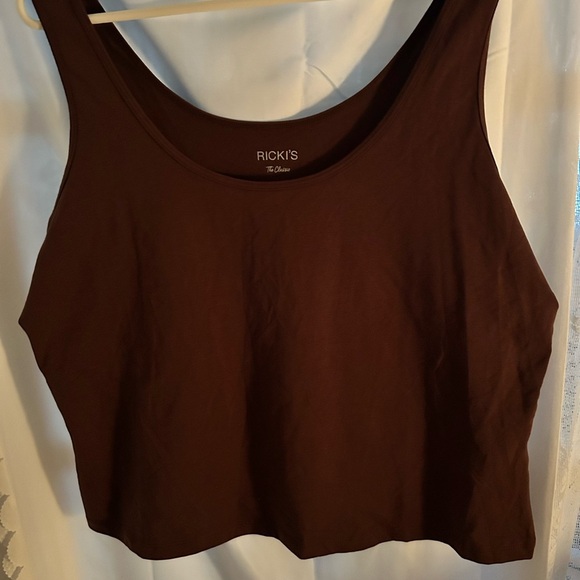 3 XL brown coloured tank tops Dex- Black Tape- Ricki’s the classic new/like new - Picture 14 of 14
